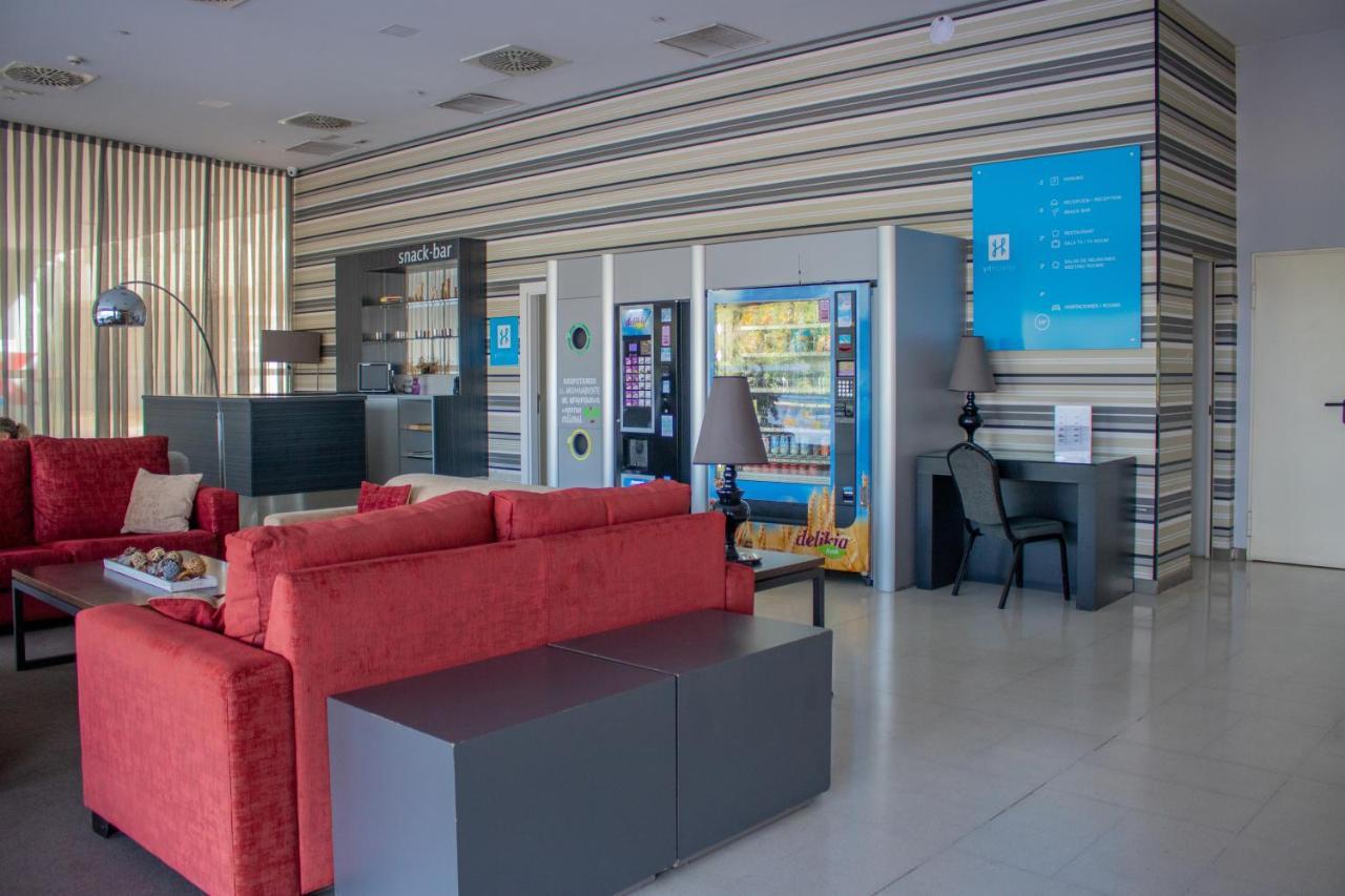 Yit Via Sevilla Mairena Майрена-дель-Альхарафе Экстерьер фото